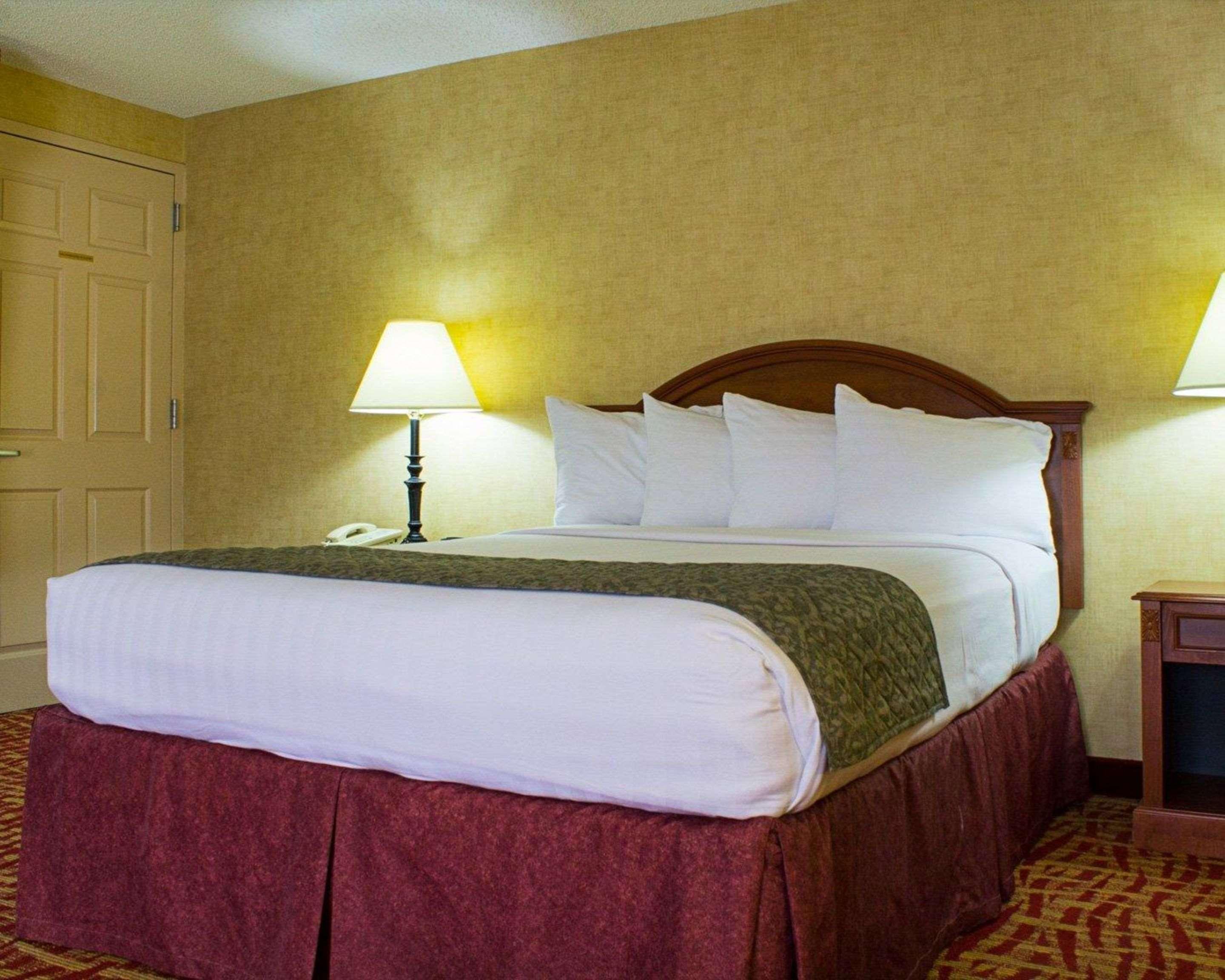 Rodeway Inn Columbia Mall Loop Grand Forks Exterior foto