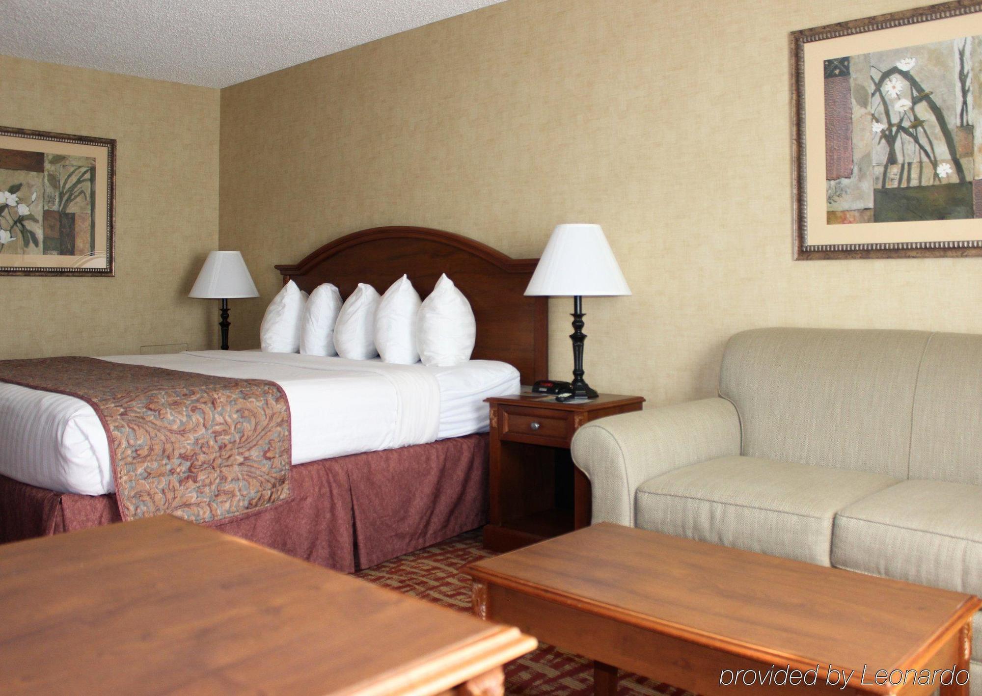 Rodeway Inn Columbia Mall Loop Grand Forks Exterior foto